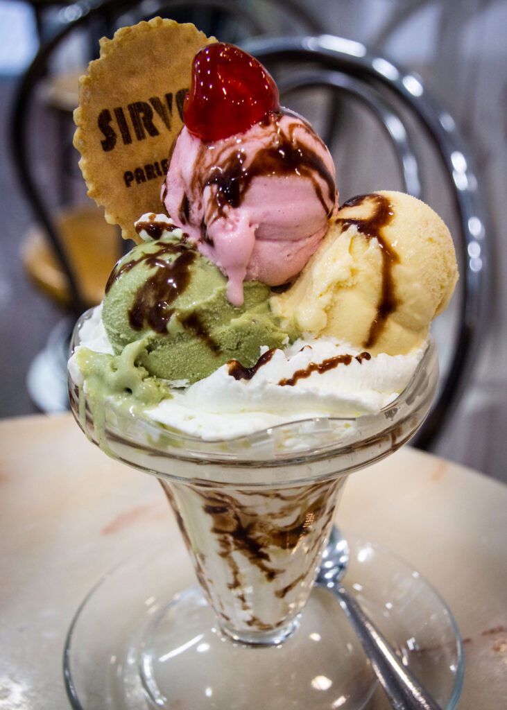 Sirvent is a popular ice cream bar in Barcelona's Sant Antoni district. Here you can get old-fashioned ice cream in a glass.
