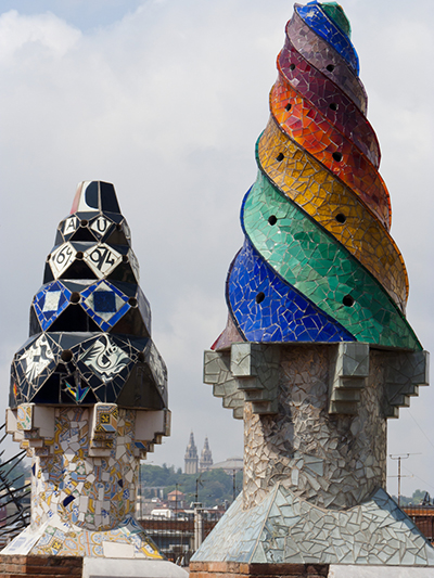 Tageterrassen på Gaudís Palau Güell I Barcelona