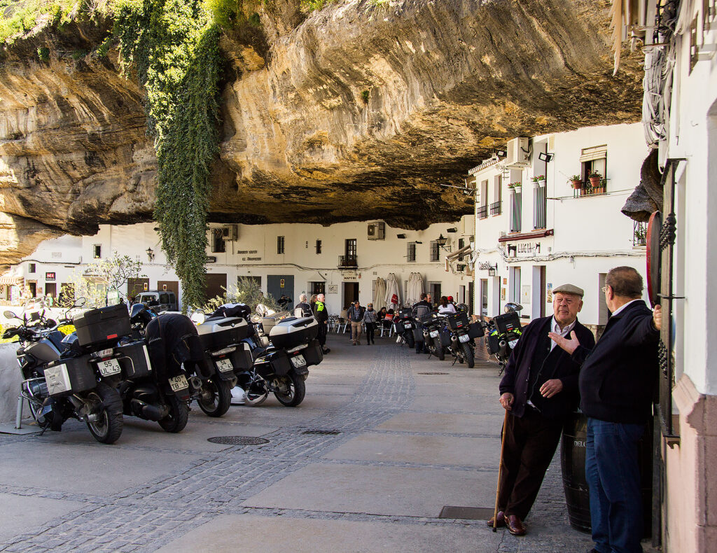 Setenil de las Bodegas Andalucía