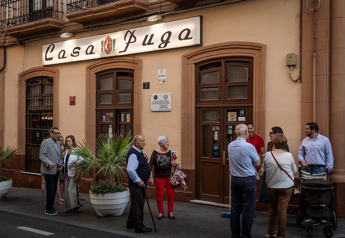 Come gratis las mejores tapas de Almería en Casa Puga.