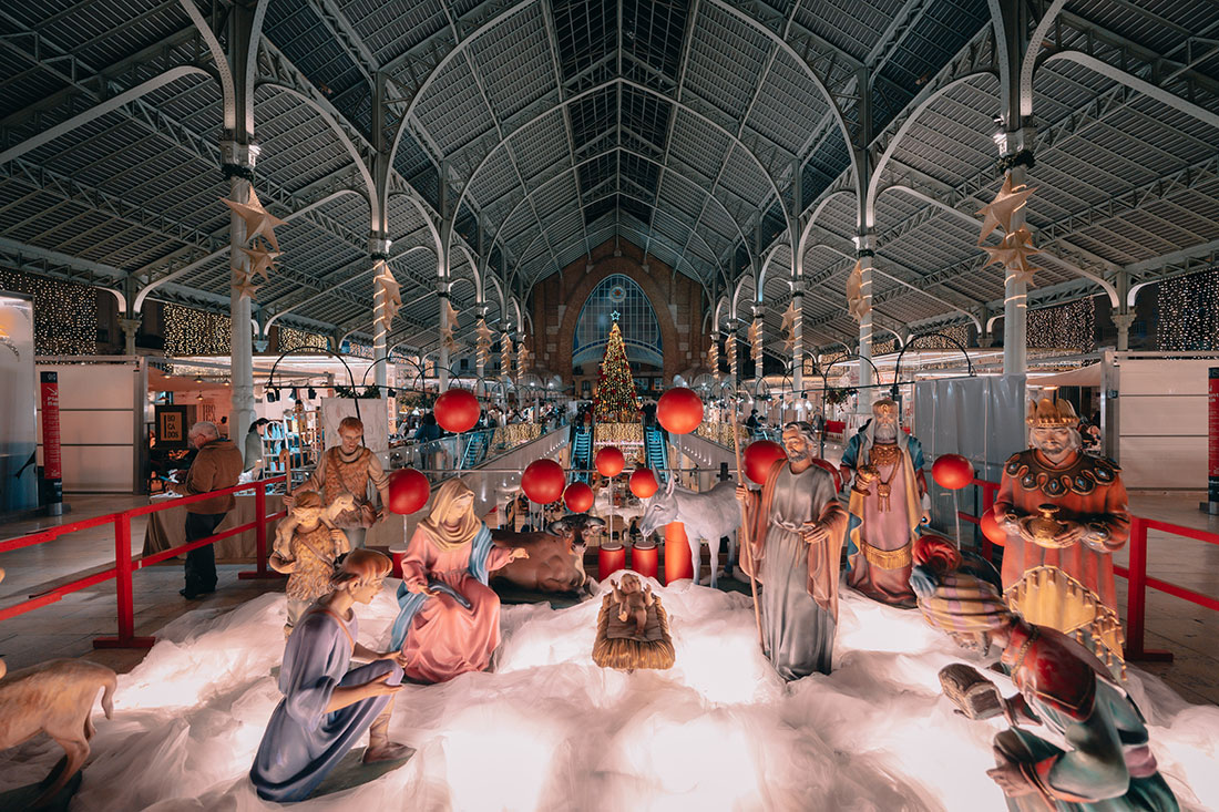 Espíritu navideño en el mercado de Valencia