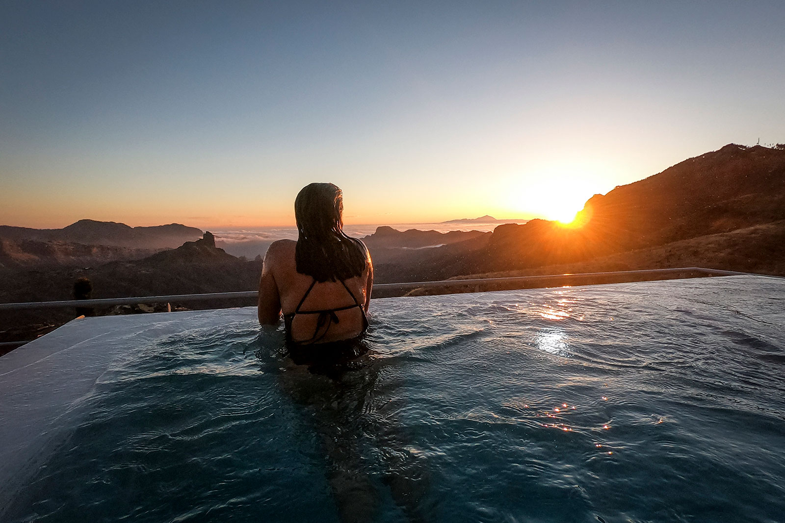 7 spanske Paradores med fantastiske pooludsigter