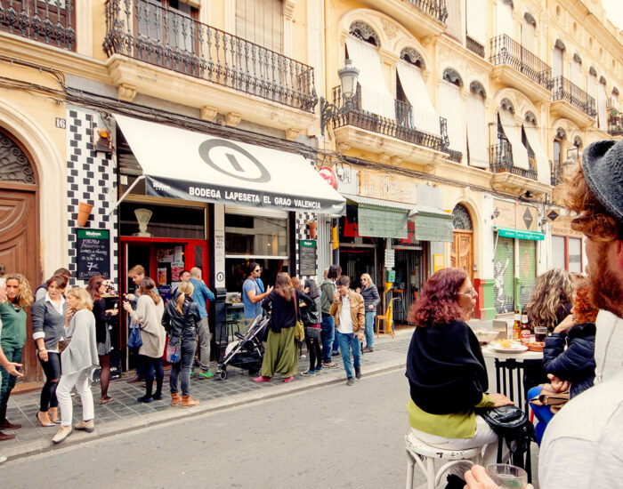 Guide til El Cabanyal: Valencias charmerende og cool fiskerkvarter