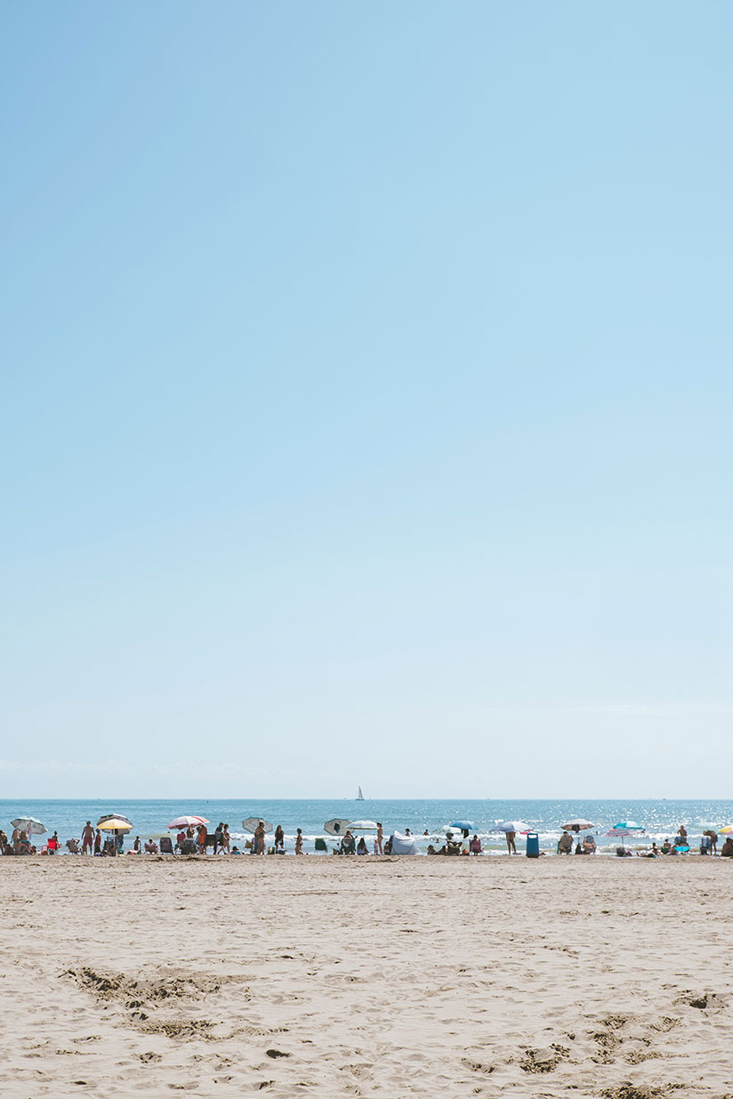 Valencia has around 20 kilometers of sandy beaches in the city center and surroundings.