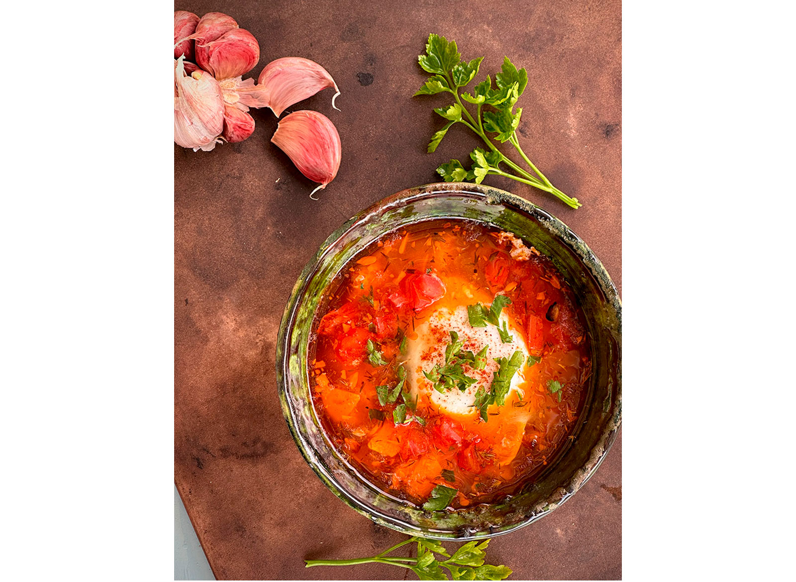 Spansk hvidløgssuppe – med porcheret æg