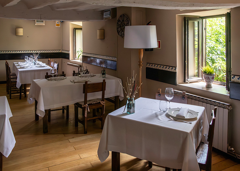 La Sidre es un buen restaurante clásico de sidra en Vitoria-Gasteiz, en el País Vasco.
