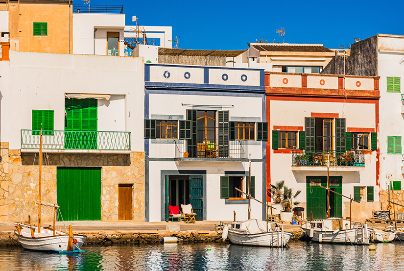 Den charmerende fiskerby Porto Colom på Mallorca